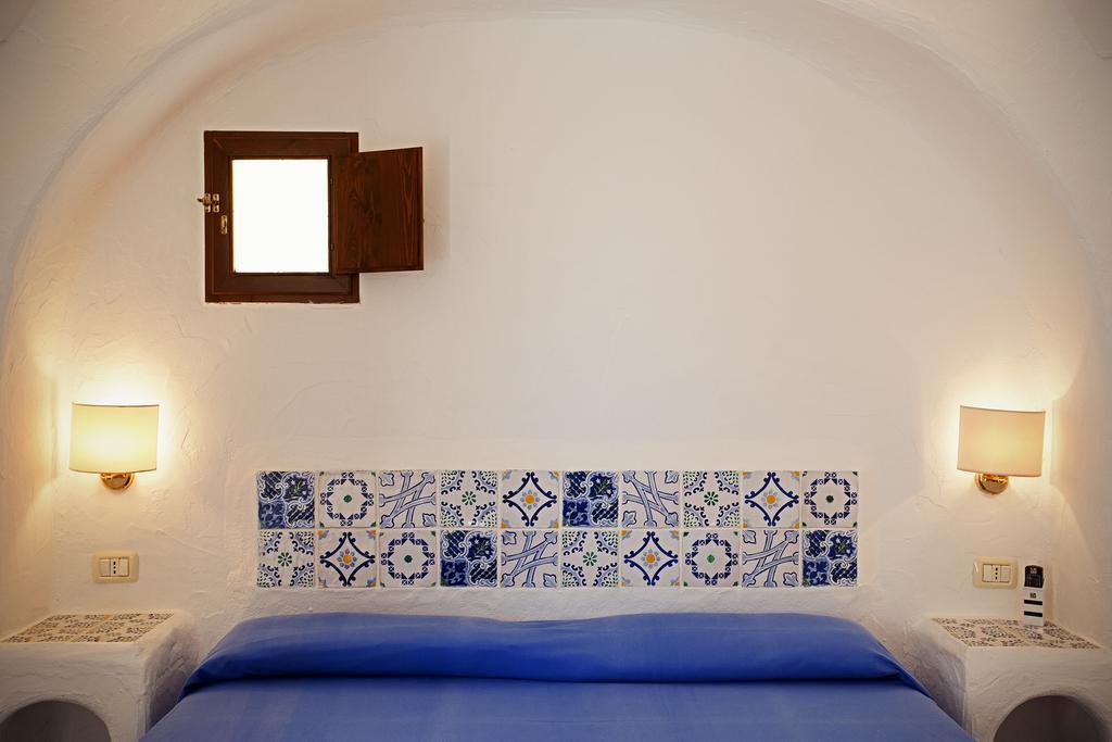 Hotel I Dammusi Di Borgo Cala Creta LMP Zimmer foto